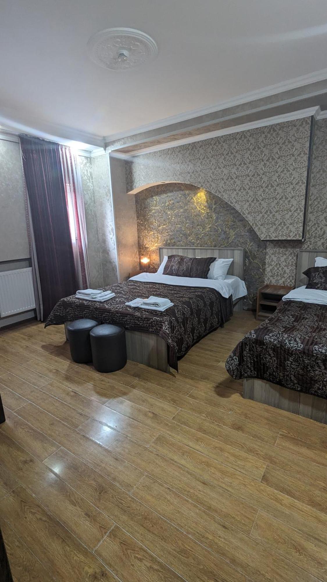 Dkd-Bridge Hotel Тбилиси Екстериор снимка