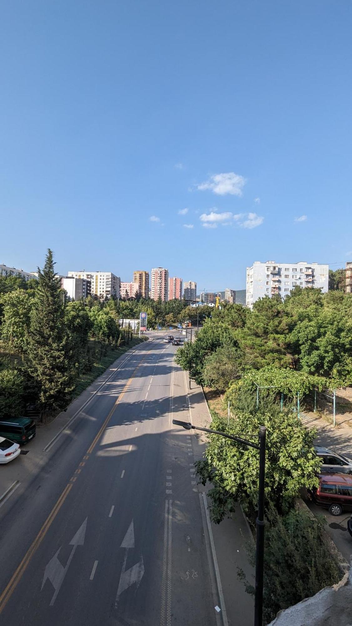 Dkd-Bridge Hotel Тбилиси Екстериор снимка