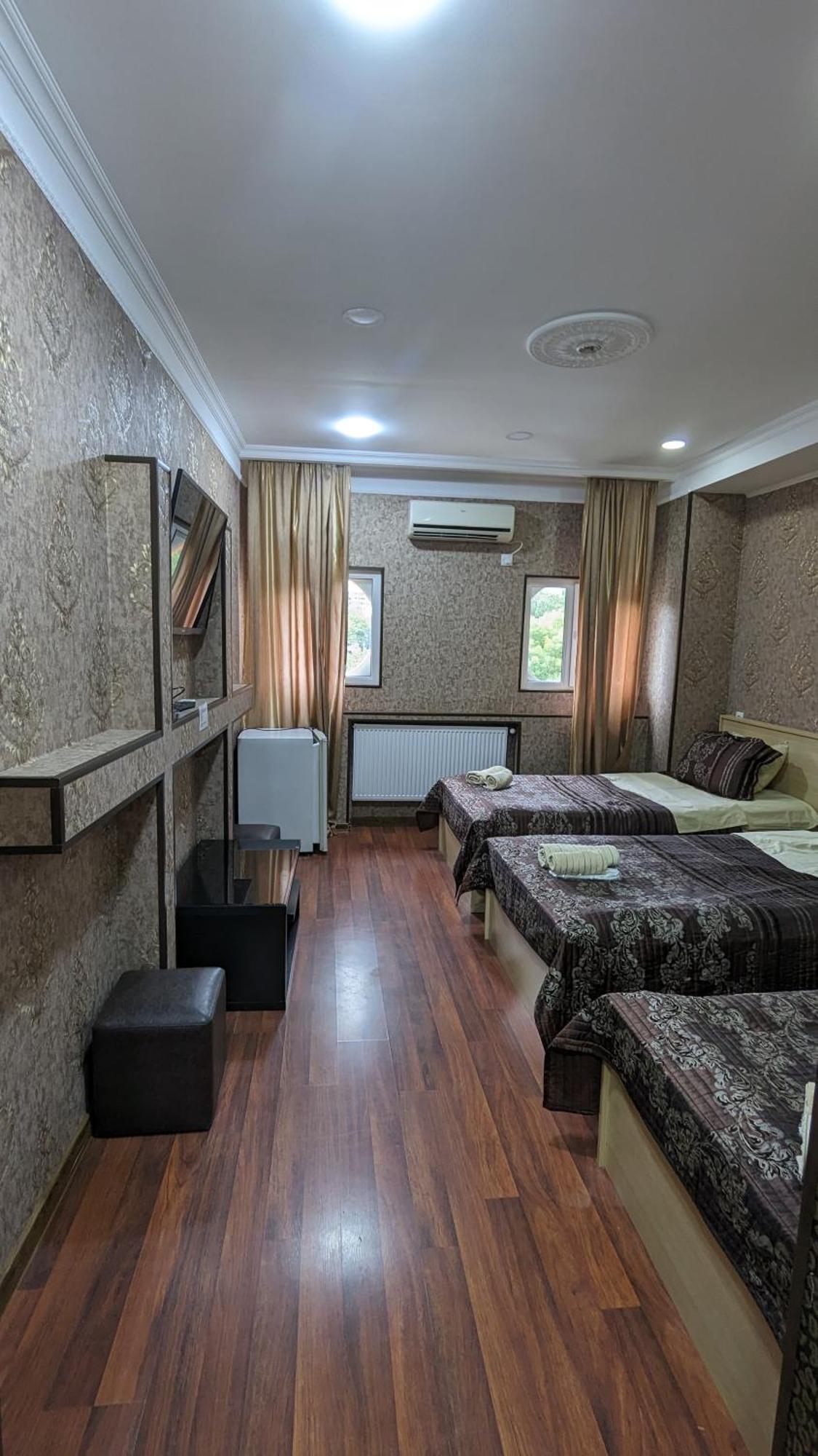 Dkd-Bridge Hotel Тбилиси Екстериор снимка