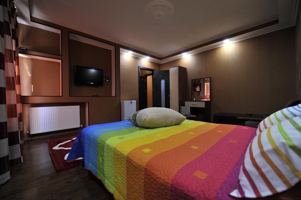 Dkd-Bridge Hotel Тбилиси Екстериор снимка